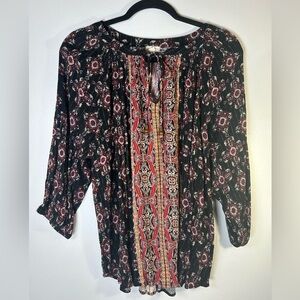 Stitch Fix Mason & Belle Black/Red Bohemian Peasant Blouse. 3/4 Length Sleeves.